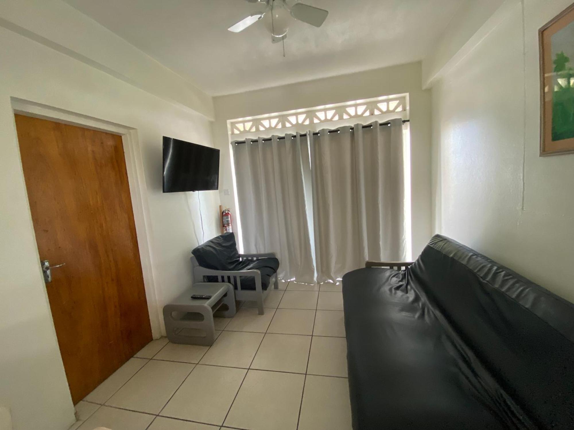 Melrose Beach Apartments Inc Бриджтаун Номер фото